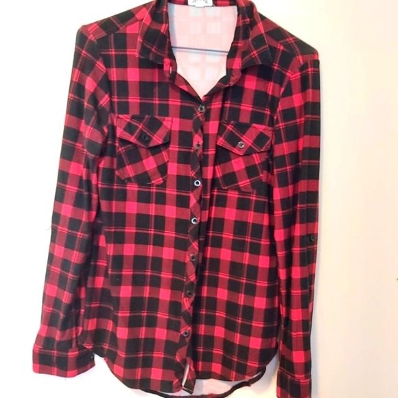 ARDENE | Girls Button Down Plaid Shirt Black Red Size Small - Picture 1 of 6